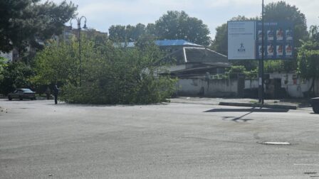 Güclü külək Mingəçevirdə FƏSADLARA YOL AÇDI - FOTOLAR