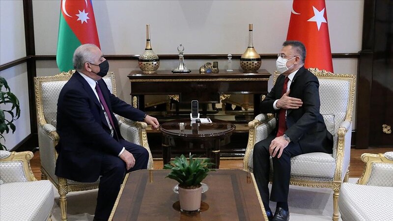 Əli Əsədov Türkiyə prezidentinin köməkçisi ilə görüşdü