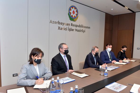 Ceyhun Bayramov "TRACECA"nın Baş katibi Aset Asavbayev ilə görüşüb - FOTO