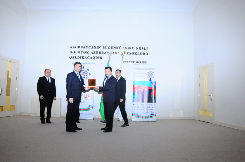 Göygöldə YAP-ın yaranmasının 33-cü ildönümü qeyd olundu - FOTOLAR