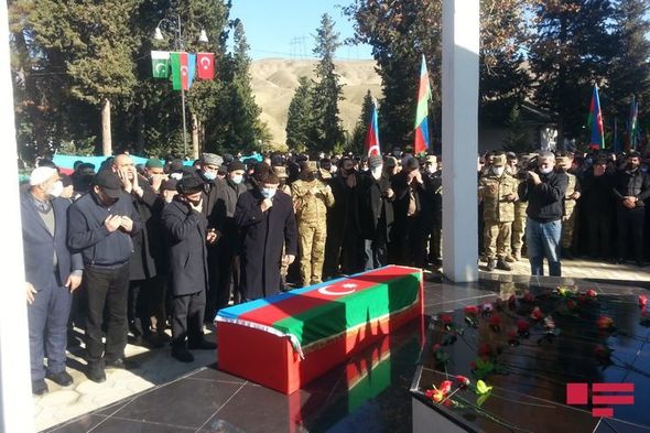Şəhid polkovnik Babək Səmidli dəfn olunub - FOTO