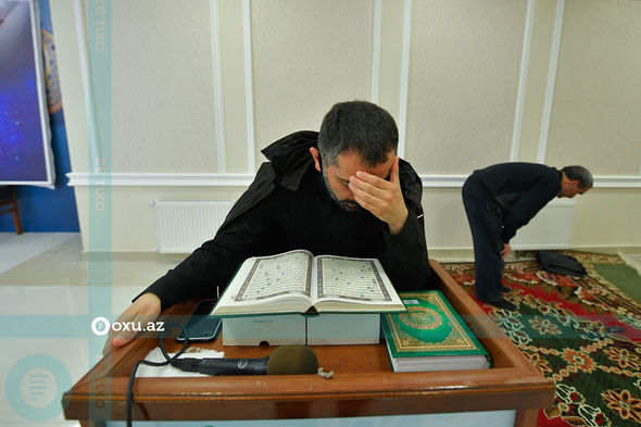 Ramazan ayının ilk Qədr gecəsindən görüntülər - FOTOREPORTAJ