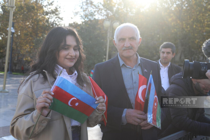 Bakıda Zəfər Günü münasibətilə hərbçilərin yürüşü keçirilir - FOTO