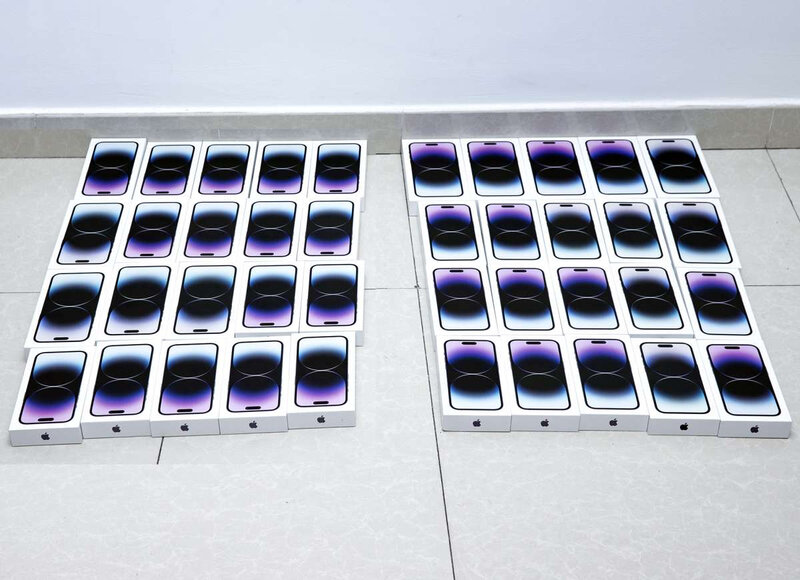 40 ədəd 'iPhone'un ölkəyə qanunsuz keçirilməsinin qarşısı alındı - FOTO