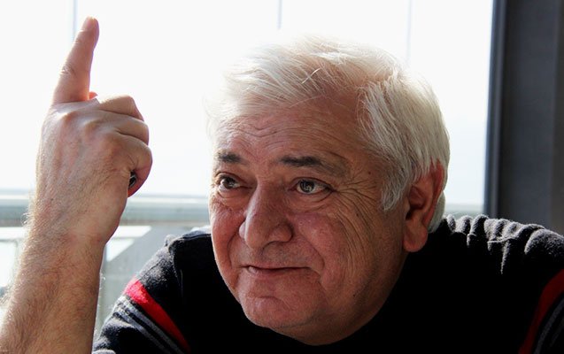 Aqil Abbas: "Atama tapança vermişdim ki, əsir düşsən, özünü vurarsan