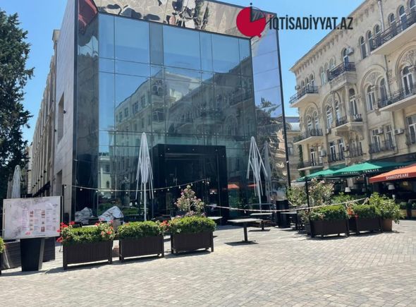 Bakıda məşhur restoran bağlandı - FOTOLAR