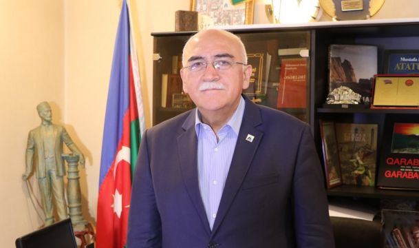 İsa Qəmbər Müsavat Partiyasının başqanlığına namizəd olub