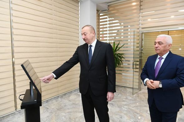 İlham Əliyev "Müşfiq" yarımstansiyasının istifadəyə verilmə mərasimində - FOTO