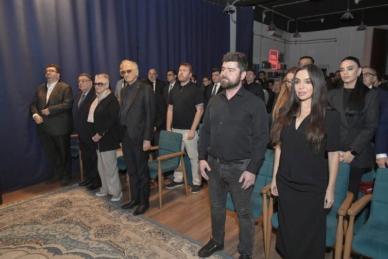 Bakıda Ümummilli Lider Heydər Əliyevin xatirə gecəsi keçirilib - FOTOLAR