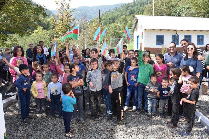 Azərbaycanın bu kəndində ilk: Təhsilə dəstək layihəsi keçirildi - FOTO
