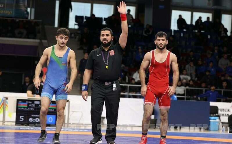 Titullu güləşçilər Azərbaycan çempionu oldu