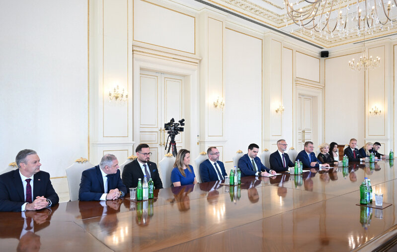 İlham Əliyev Slovakiya Milli Şurasının sədrini qəbul etdi - FOTOLAR