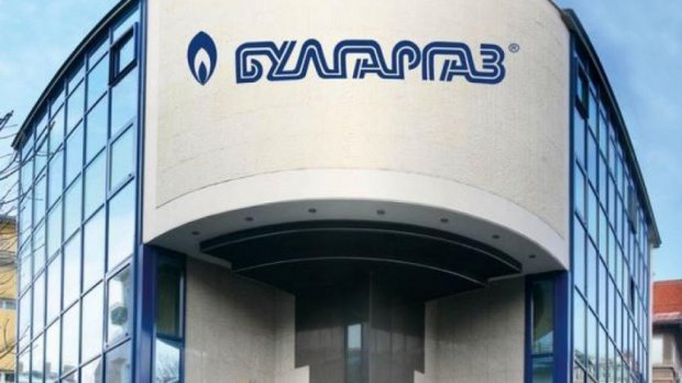 Ucuz Azərbaycan qazını alıb qonşulara satır, bahalı rus qazını isə öz əhalisinə - Məsələ araşdırılır