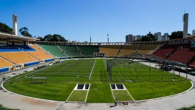 Əfsanəvi stadion hospitala çevrilir - FOTO