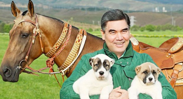 Türkmənbaşıdan maraqlı qərar - Aşqabadın mərkəzində ona heykəl qoyulacaq - FOTO