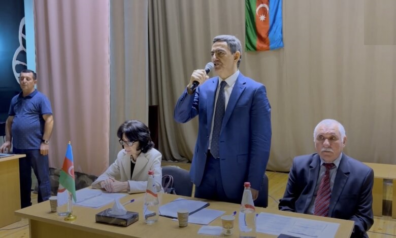 Əli Kərimli AXCP-nin qurultayına hazırlaşır