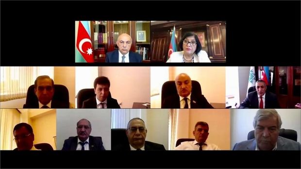 "Evsiz" partiyalara ofis veriləcək, fəaliyyət göstərməyənlər "cəzalanacaq" - AÇIQLAMA