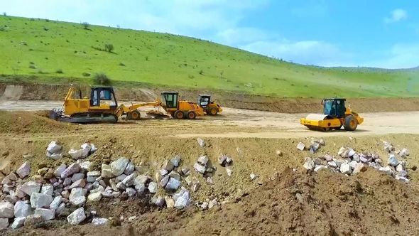 Hadrut-Cəbrayıl-Şükürbəyli avtomobil yolunun tikintisi layihəsi icra olunur - FOTO