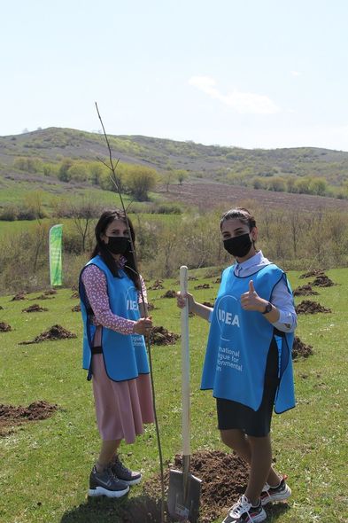 "Yaşıl Marafon" layihəsi üzrə ağacəkmə aksiyaları uğurla davam edir - FOTO