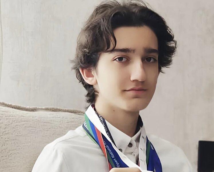 17 yaşlı Yusif 10-dan çox nüfuzlu universitetdən qəbul aldı