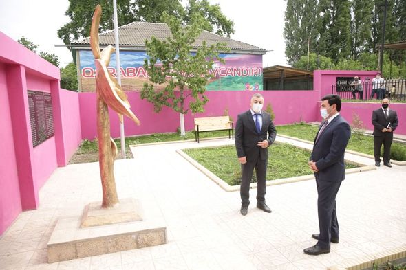 Xaçmazın icra başçısı Qıraqlı kəndində ağsaqqallarla görüşüb – FOTO