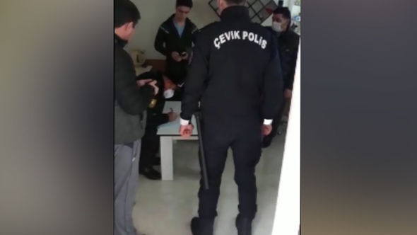 Xüsusi karantin qaydalarını pozan kafe və kişi salonu aşkar edildi