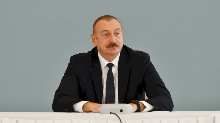 Ekmələddin İhsanoğlu uğurlu antiterror tədbirlərinə görə İlham Əliyevi təbrik etdi