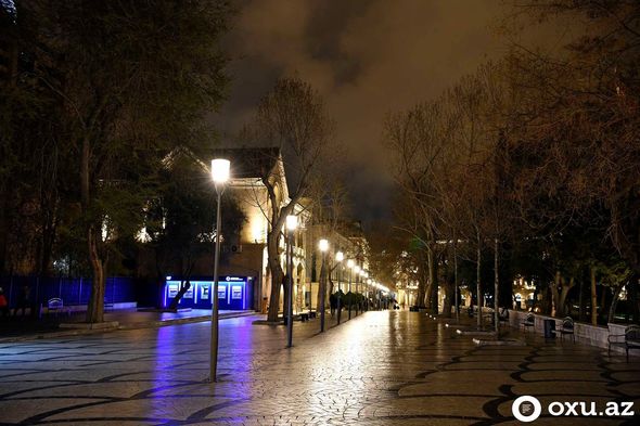 Xüsusi rejim qərarından sonra səssiz Bakı gecəsi - FOTOREPORTAJ