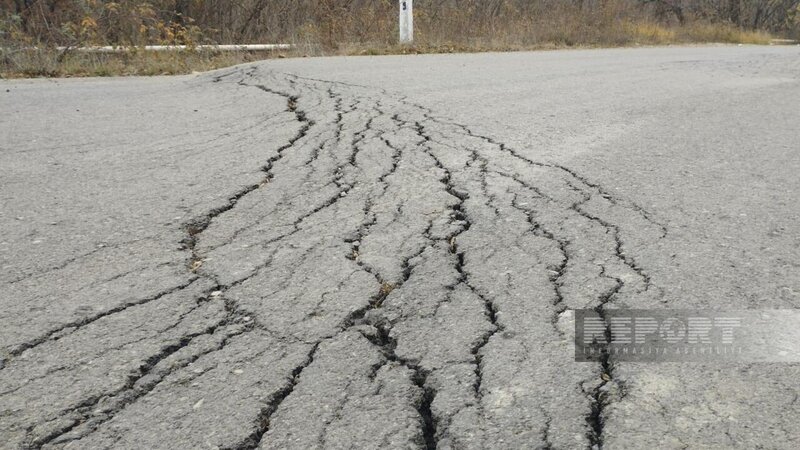 Azərbaycanda yol ÇÖKDÜ - FOTO