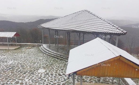 Şamaxıya qar yağdı - FOTO
