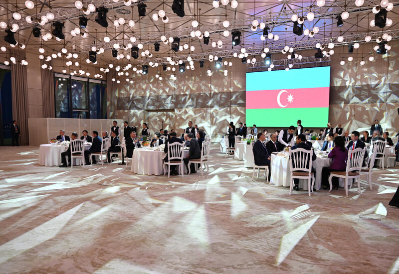 İlham Əliyevin adından Vyetnamlı Baş katibin şərəfinə dövlət ziyafəti verilib - FOTOLAR