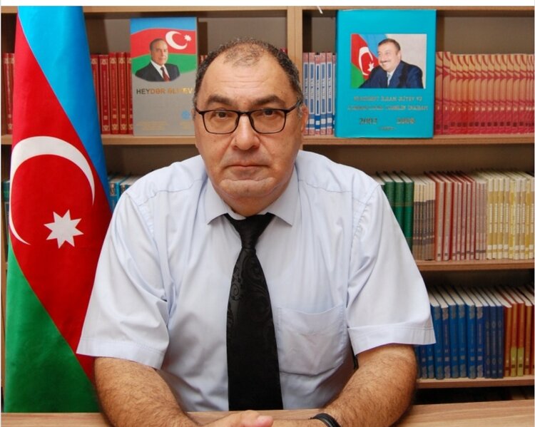 Qürur mənbəyi, and yerimiz Azərbaycan Bayrağı