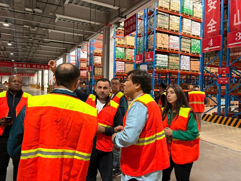 Veysəloğlu-Distribusiya Çində keçirilən beynəlxalq logistika konfransında iştirak edib