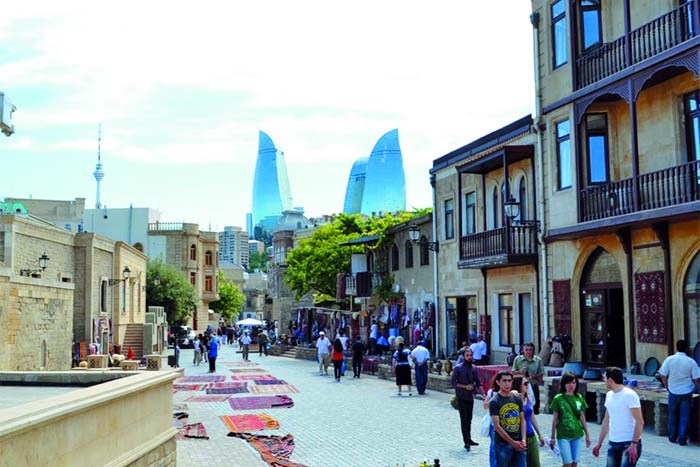 Kəndlərdən Bakıya niyə axın var? - İşsizlik, yoxsa bəyənilməyən 