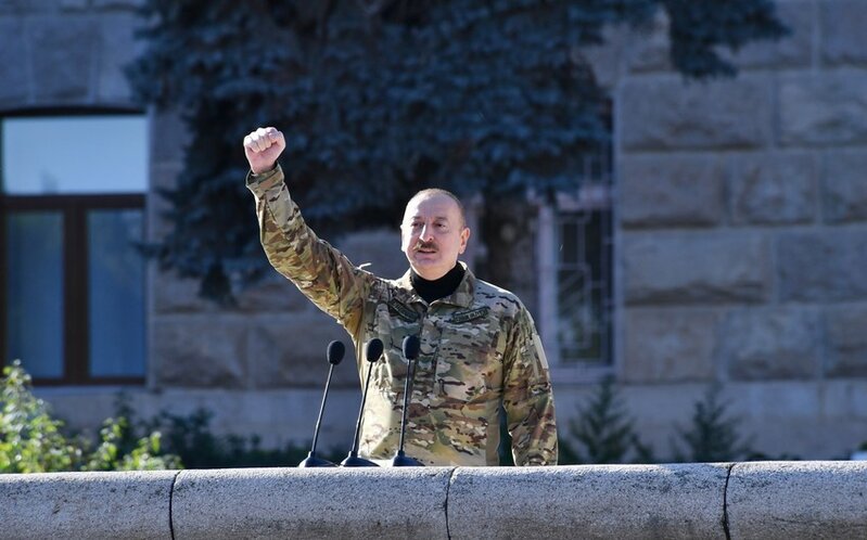 Prezident: '44 gün ərzində apardığımız hərbi əməliyyatlar, hərbçilərimizin şücaəti bir qəhrəmanlıq dastanıdır