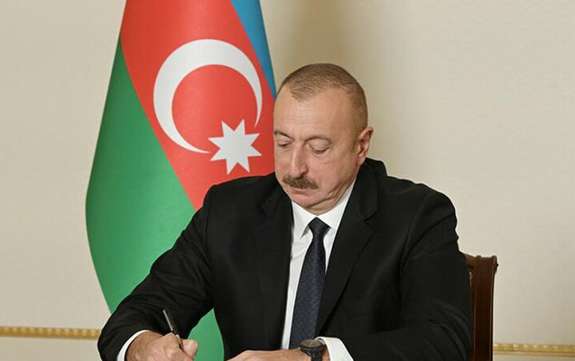 Prezident onu təltif etdi