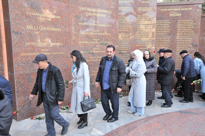 Abşeron rayonunda 20 Yanvar şəhidlərinin xatirəsi anılıb - FOTOLAR