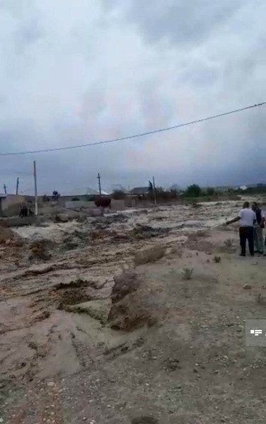 Goranboyda avtomobilləri sel apardı - FOTO