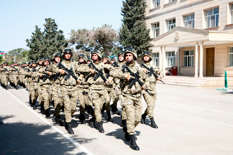Azərbaycan sərhədçilərinə orden və medallar təqdim edilib - FOTO