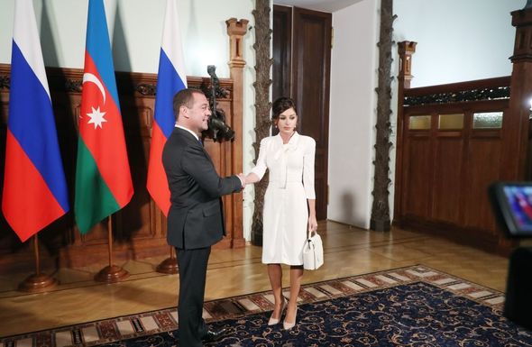 Azərbaycanın Birinci vitse-prezidenti Mehriban Əliyeva Dmitri Medvedevlə görüşüb - YENİLƏNİB+FOTO