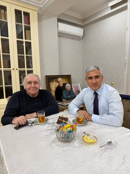 Anar Ələkbərov Ramiz Rövşəni evində ziyarət etdi - Foto