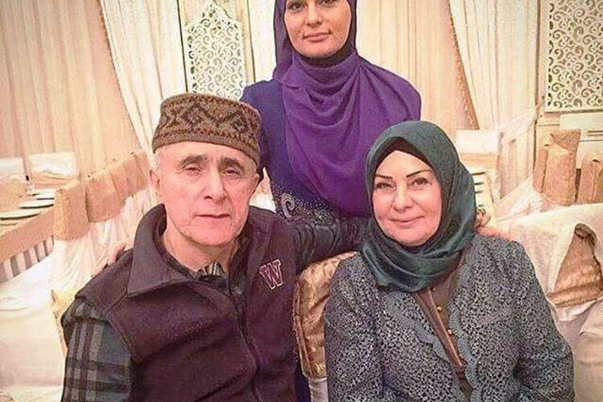 Alim Qasımovun evində şad gün- Nəvəsi nişanlandı- FOTO