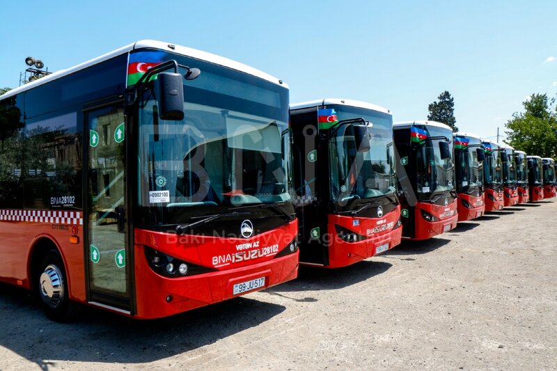 Görmə məhdudiyyətli insanlar üçün avtobuslarda dayanacaq adlarının səsləndirilməsinə başlanıb
