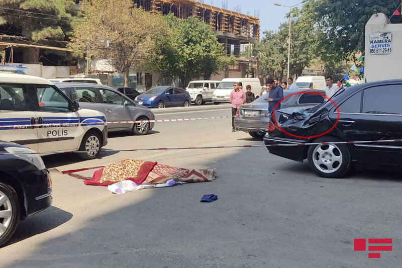 Bakıda 15 yaşlı oğlan özünü 9-cu mərtəbədən atdı - Foto