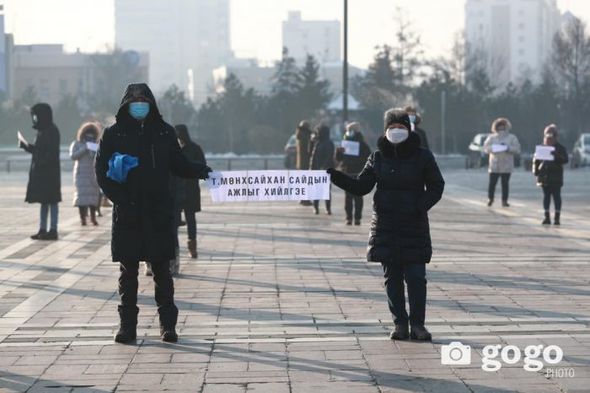 Qadına qarşı hərəkət Monqolustanı qarışdırdı: İstefalar başladı - FOTO/VİDEO