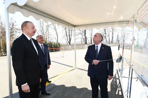İlham Əliyev Tovuzda avtomobil yolunun yenidənqurmadan sonra açılışında - YENİLƏNİB+FOTO/VİDEO