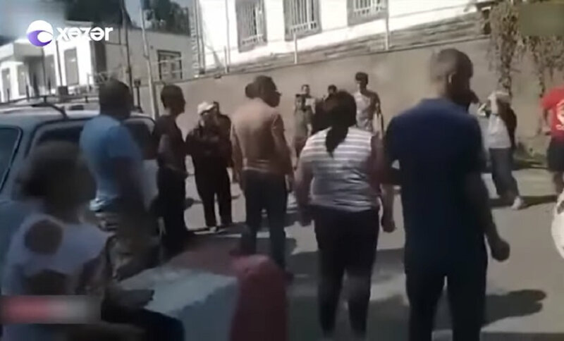 Ermənilər Laçını belə tərk edir - VİDEO