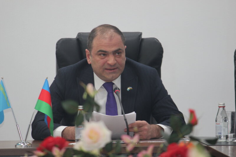 Qazaxıstanda 'Heydər Əliyev və gənclər siyasəti' mövzusunda beynəlxalq konfrans keçirildi - FOTOLAR