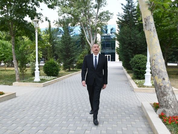 İlham Əliyev Mingəçevirdə Dövlət Rəmzləri Muzeyinin açılışında iştirak etdi - FOTO/VİDEO + YENİLƏNİB