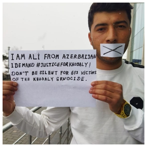 Azərbaycan könüllüləri dünyanı Xocalı soyqırımına səssiz qalmamağa çağırıb - FOTO 